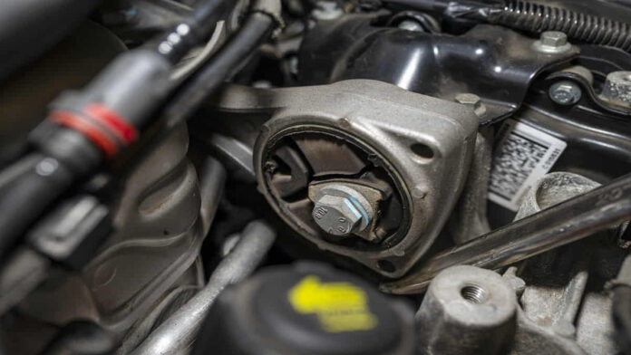 Ciri-Ciri Engine Mounting Motor Rusak, Simak Ini Sebelum Anda Celaka!
