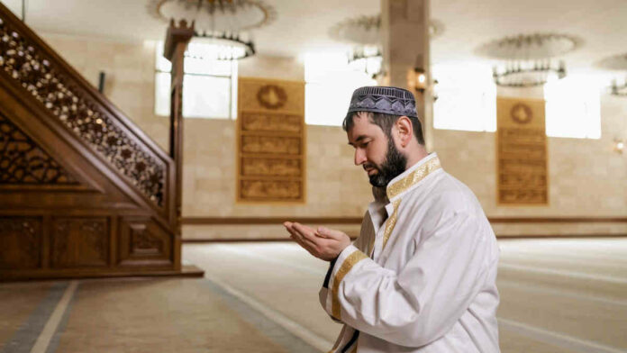 Doa Setelah Witir Tarawih Lengkap Beserta Artinya