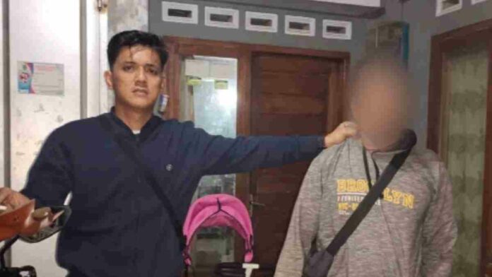 Pelaku penggelapan sepeda motor