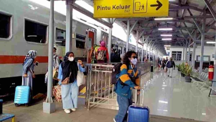 Puncak Arus Mudik