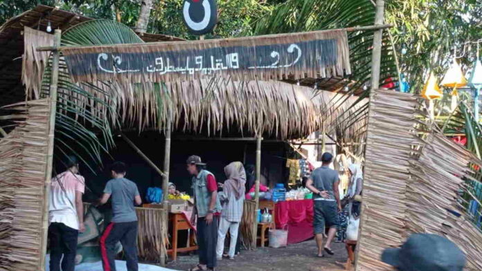 Melihat Kemeriahan Ngabuburit di Lembur Kaulinan Cibunar Ciamis