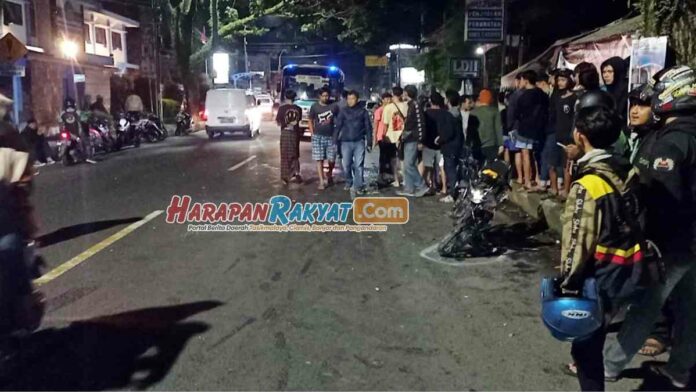 Motor vs Sedan di Tasikmalaya