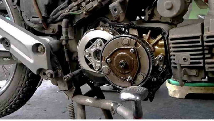 Penyebab Gas Motor Susah Turun dan Cara Mengatasinya