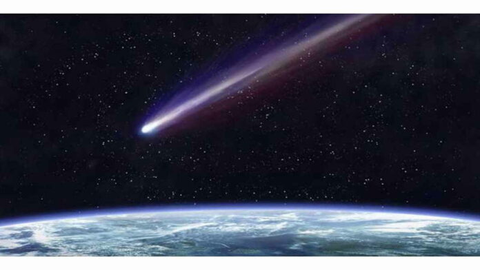 Fakta Komet Halley, Tidak Terlihat Tapi Sebabkan Hujan Meteor Tahunan