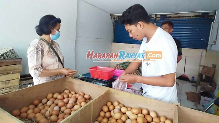 Harga Telur Ayam Meroket Pedagang Pasar Banjar Sebut Sidak Tidak Ada Hasilnya