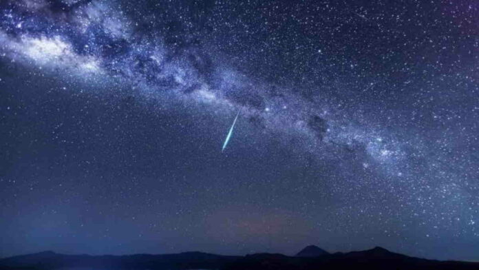 Hujan Meteor Eta Aquarid Dapat Diamati di Indonesia, Ini Jadwalnya!