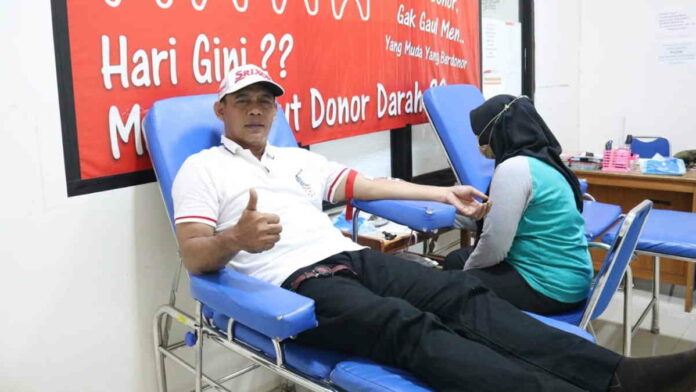 Ulang Tahun, Ketua DPRD Pangandaran Donorkan Darah