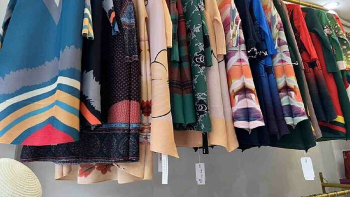 Baju Turun Naik yang Sedang Viral di Media Sosial, Ternyata Ini Bahannya