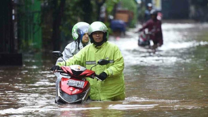 Efek Mesin Motor Kemasukan Air Cukup Fatal, Lakukan Pengecekan