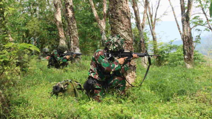 Asah Naluri Dan Taktik Bertempur, Ratusan Prajurit 323 Raider BP Kostrad Banjar Ikut UST