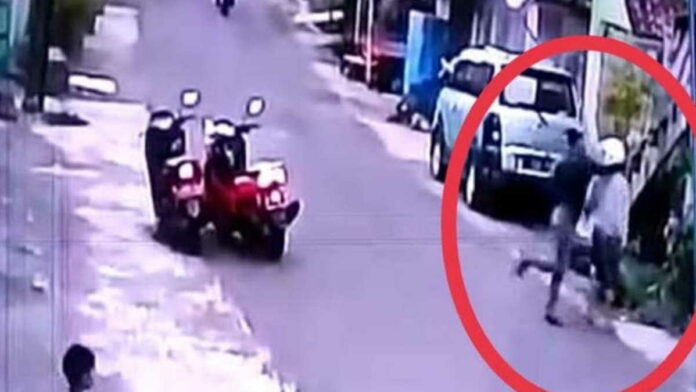 Gegara Klakson, Pemuda di Tasikmalaya Dihajar Tanpa Ampun Pengendara NMax