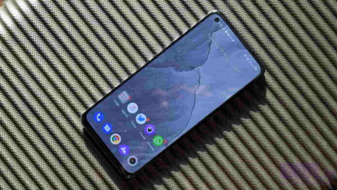 HP Realme GT 4 5G Bawa Chipset Unggulan dan Quad Camera Belakang