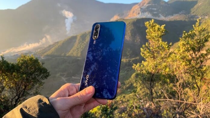 HP Vivo S14, Ponsel Kelas Menengah dengan Kamera Beresolusi Tinggi!