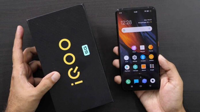 HP Vivo iQOO Z8 Pro 5G Akan Tiba dengan Refresh Rate 180 Ghz
