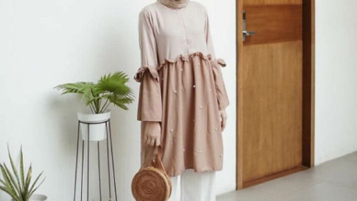 OOTD Idul Adha Berikan Tampilan Sederhana, Namun Tetap Fashionable