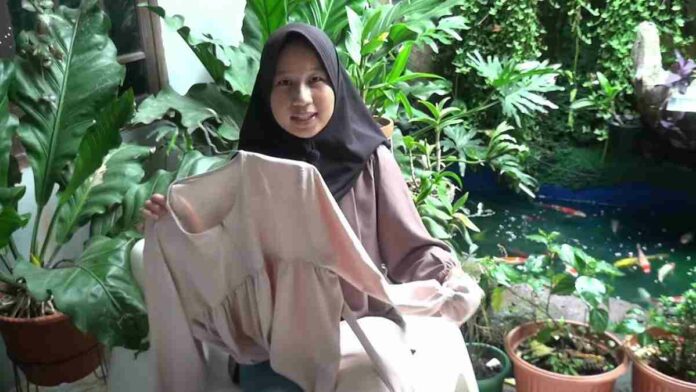 Gamis Crinkle Motif, Ini Karakteristik dan Cara Perawatannya
