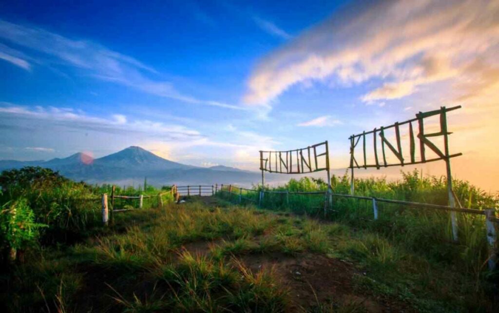 Objek Wisata Gunung Kunir Purworejo Jawa Tengah