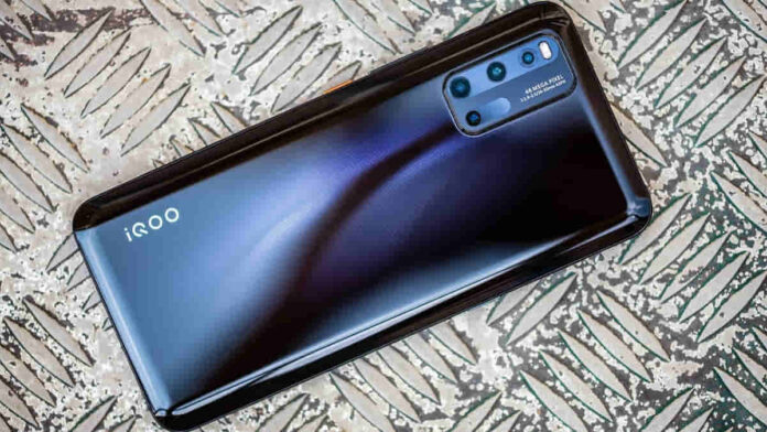 HP Vivo iQOO Z9x dalam Rumor, Berikan Dukungan Quad Camera