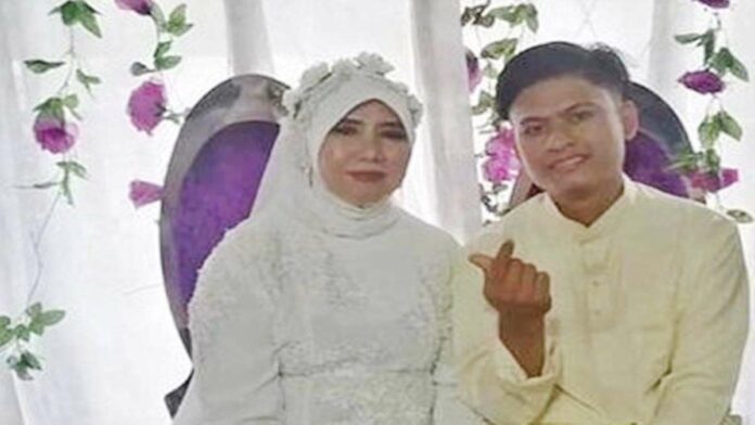 Ibu Kos Menikah dengan Anak Kosnya Viral, Beda Usai 24 Tahun