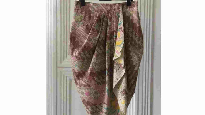Model Rok Lipit Depan, Tampil Chic dan Modis dengan 5 Style Ini