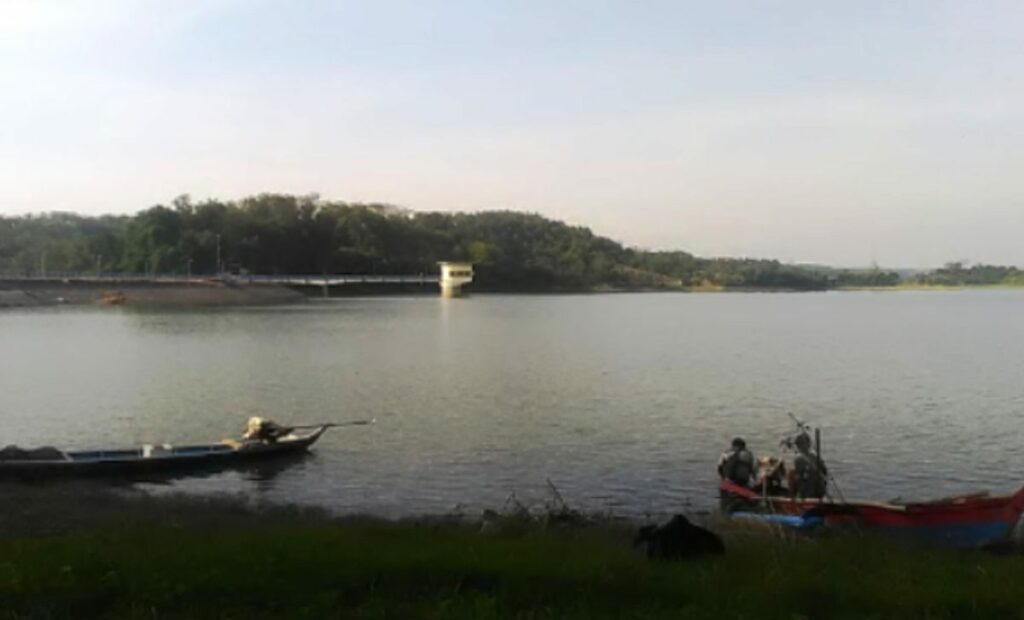 Objek Wisata Waduk Cacaban Tegal Jawa Tengah