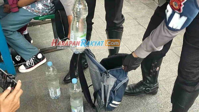Bawa Ciu Dalam Tas, Polisi Amankan Seorang Pelajar SMAN di Tasikmalaya