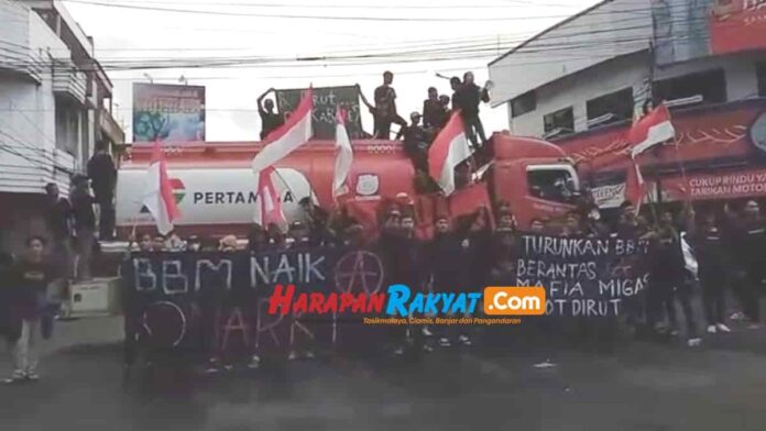 Tolak Harga BBM