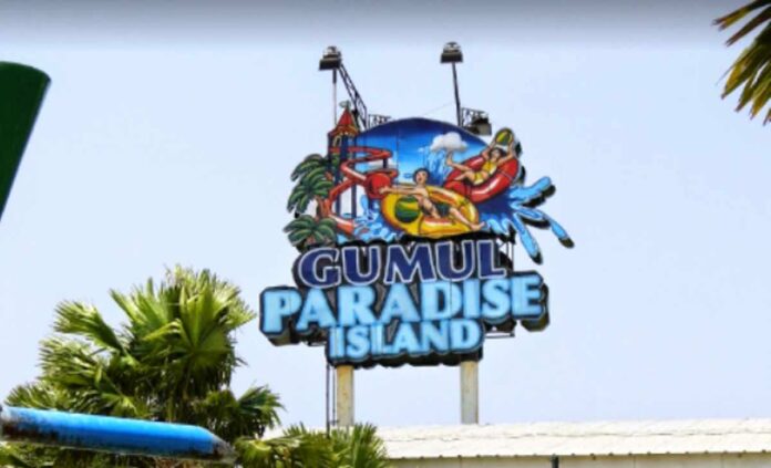 Objek Wisata Gumul Paradise Island Kediri Jawa Timur