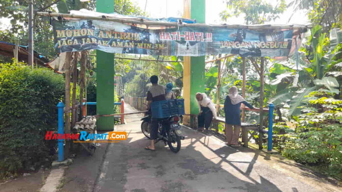 Jembatan gantung di Kota Banjar Ditutup