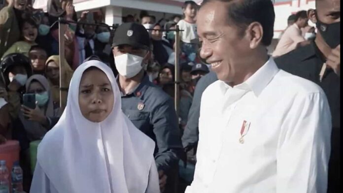 Presiden Dimarahi Siswi