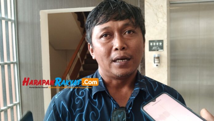 Parpol Catut Nama