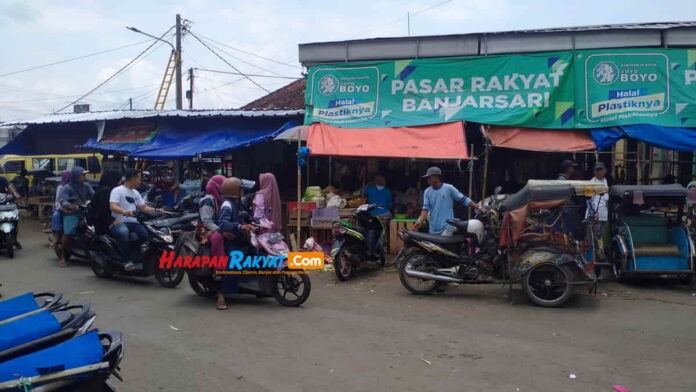 PKL di Pasar Banjarsari