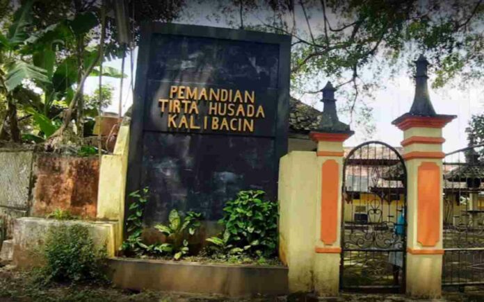 Objek Wisata Pemandian Tirta Husada Kalibacin Banyumas Jawa Tengah