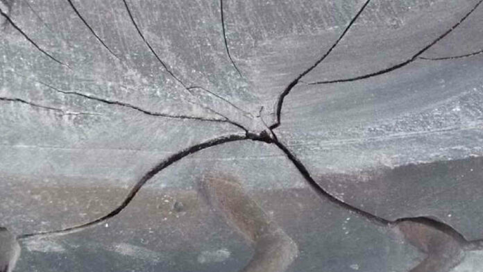 Penyebab Ban Luar Motor Retak, Jangan Anggap Sepele