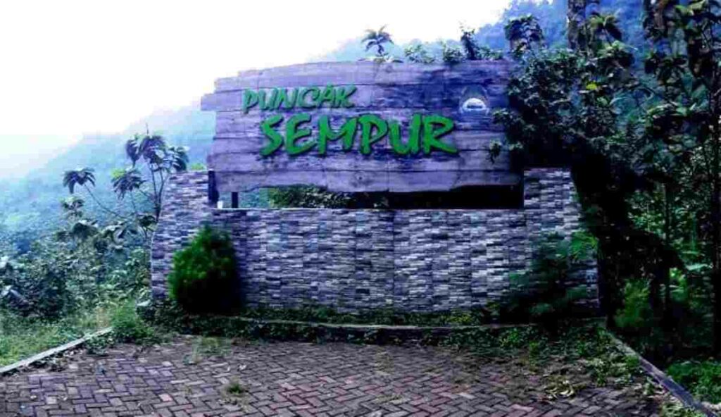Objek Wisata Puncak Sempur Karawang Jawa Barat