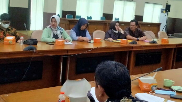 Raperda Perlindungan Tenaga Kerja di Kota Banjar Tengah Digodok DPRD