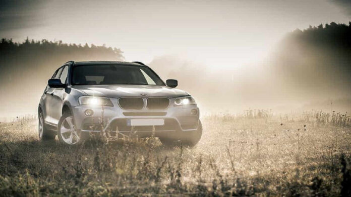 Rem Mobil Bunyi Saat Mundur, Ternyata Ini Penyebabnya! Simak!