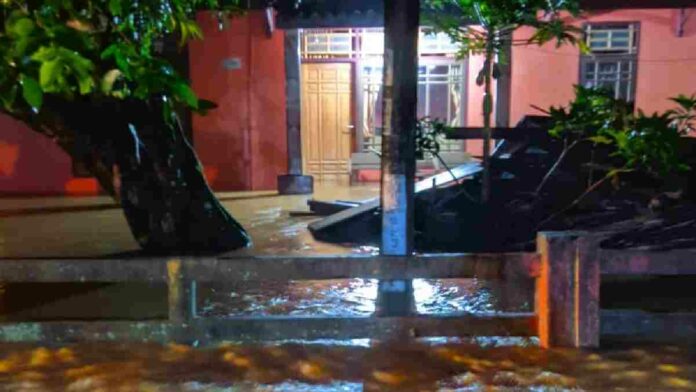 Banjir luapan sungai