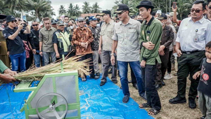 Bupati Ciamis: Jalan Menuju Lumbung Padi Harus Dihotmix 2023