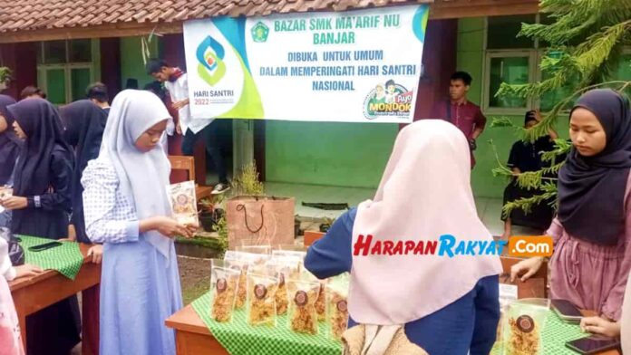 Meriahkan hari santri