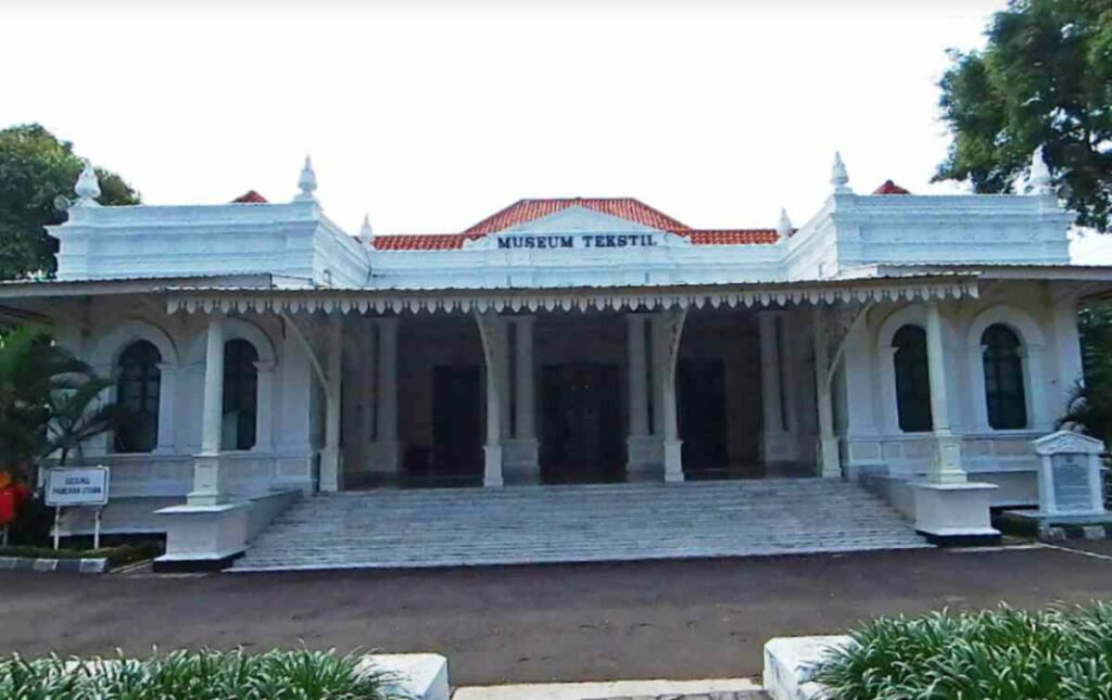Objek Wisata Museum Tekstil Jakarta Barat