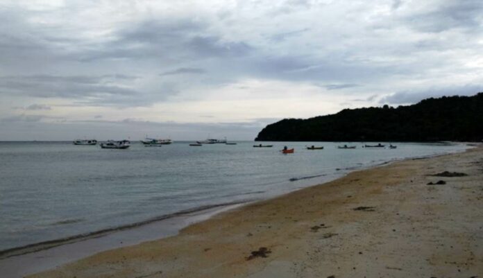 Objek Wisata Pantai Samboang Bulukumba Sulawesi Selatan