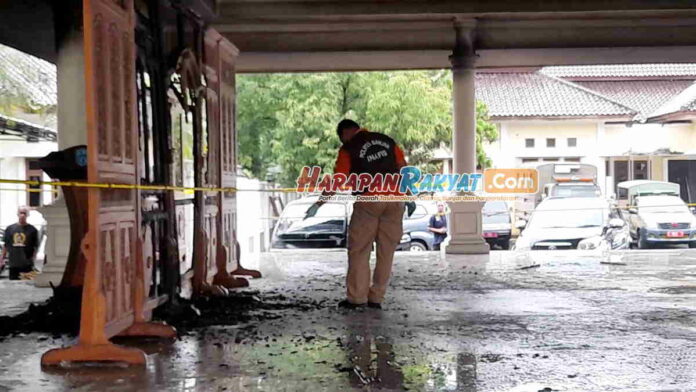 Pendopo Wali Kota Banjar Terbakar