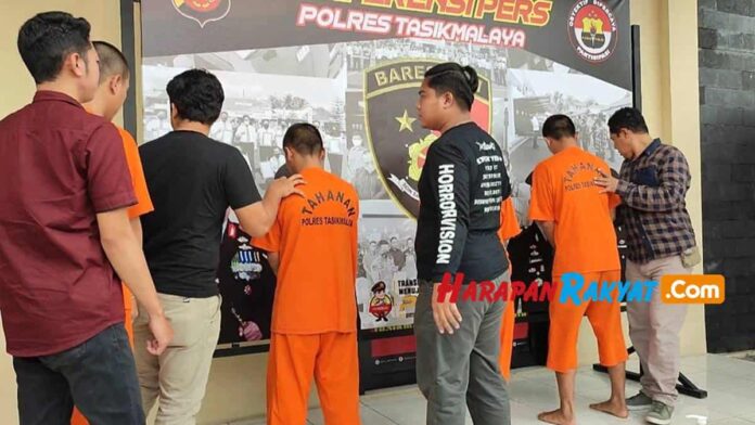 pencuri motor