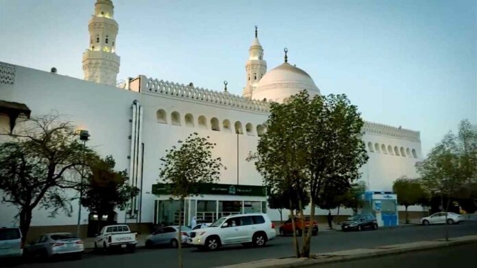 Masjid Qiblatain di Madinah, Saksi Perpindahan Arah Kiblat