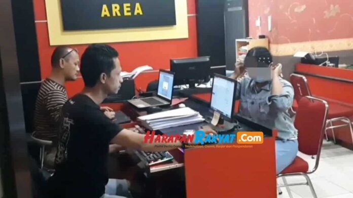 Geger Arisan Bodong