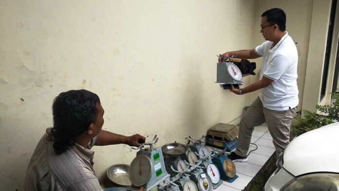 DKUKMP Ciamis Wajibkan Pedagang Tera Ulang Timbangan