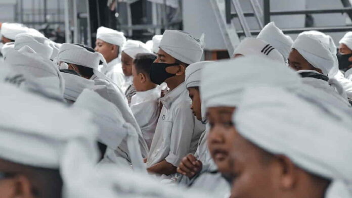 Doa Penutup Majelis Lengkap dengan Ragam Keutamaannya