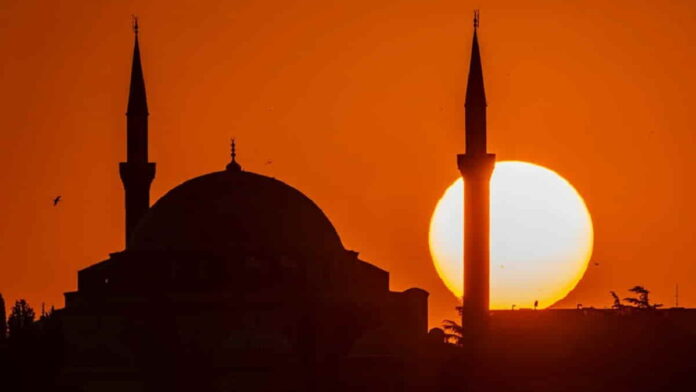 Masjid Aisyah Tan'im, Tempat Miqat Terdekat Berfasilitas Lengkap