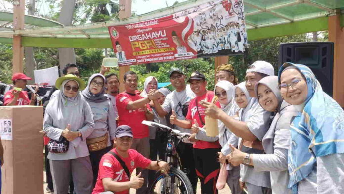 Ratusan Guru di Kota Banjar Ramaikan Acara Jalan Sehat HUT Ke-77 PGRI